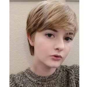 Meet your Posher, Brandy